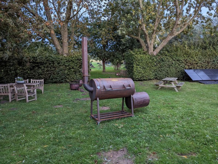 24 inch backyard smoker | goldies style